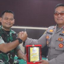 Sambut Siswa Secaba Polri, Letkol Inf Hendry Ginting Sampaikan Pesan Kekompakan TNI-Polri