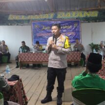 Jum’at Curhat, Kapolres Lampung Timur Duduk Bersama Masyarakat Bandar Sribhawono