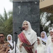 Bunda Paud Lampung Selatan Hj.Winarni Buka Kegiatan Manasik Haji Anak Anak Paud