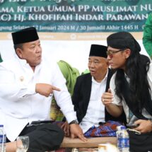 Gubernur Arinal – Riana Sari dan Ketum Muslimat NU Khofifah Indar Parawansa Serta Mendag Zulhas Hadiri Pengajian Akbar di Lapangan Cipta Karya Kalianda