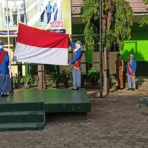 Jadi Pembina Upacara SMAN 8, Kasat Binmas Polresta Bandar Lampung Ajak Siswa Jadi Pelopor Kamtibmas