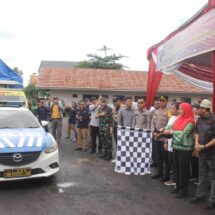 Polresta Bandar Lampung Kawal Distribusi Logistik Pemilu Dari Gudang KPU Menuju PPK