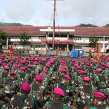 Tradisi Penyambutan Komandan Brigif 4 Mar/BS Lampung yang Baru