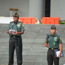 Pimpin Upacara Bulanan Bersama Forkopimda Danrem 043/Gatam Bacakan Amanat Gubernur Lampung