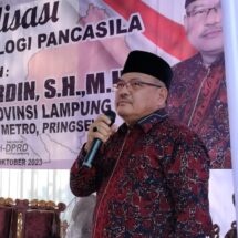 Anggota DPRD Watoni Noerdin Gelar Sosper Bersama Dua Akademisi Unila