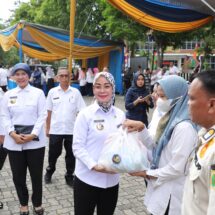 Dewan Pengurus Korpri Lampung Luncurkan Tebus Murah Paket Sembako Bagi PNS Golongan II dan Bazar