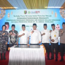 Kasrem 043/Gatam Hadiri Peresmian dan Penandatanganan Produksi Perdana Air Minum Kemasan AM Qua