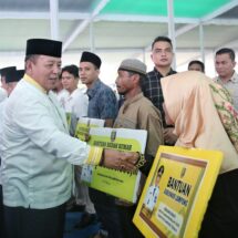 Gubernur Arinal dan Ribuan Masyarakat Hadiri Pengajian Akbar di Lapangan Adi Jaya, Terbanggi Besar Lamteng