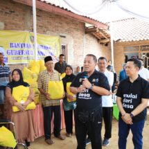 Dialog Interaktif Gubernur Arinal Dengan Petani di Desa Klaten, Gading Rejo, Pringsewu, Riana Berikan Bantuan Sembako dan Bedah Rumah