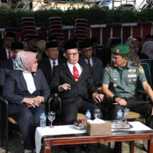 Sekdaprov Hadiri Upacara Harkitnas 2024, Sebagai Inspektur Upacara Danrem 043/Gatam Brigjen TNI Rikas Hidayatullah