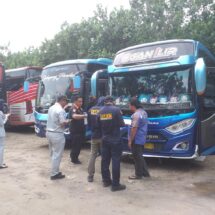 Tekan Angka Laka Jasa Raharja Lakukan Pengecekan Bus di Tempat Wisata