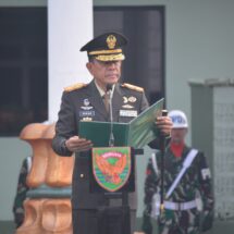 Danrem 043/Gatam Pimpin Upacara Hari Lahir Pancasila