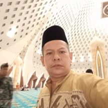 Antara Akhlaq dan Ilmu Tinggi