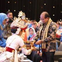 Pj. Gubernur Samsudin Buka Rakernas PDKI dan Seminar Lampung Family Medicine Forum