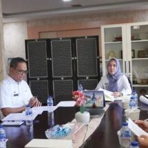 Karo Perekonomian Setdaprov Lampung Rinvayanti Pimpin Rapat Bahas IMEF 2025 dan Pameran Ethnic Fiesta 2024