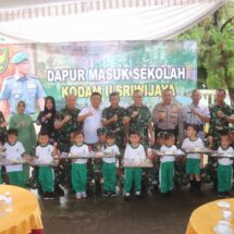 Gelar Dapur Masuk Sekolah, Kodim 0410/KBL Dukung Pemerintah Entaskan Angka Stunting