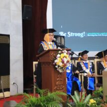 Unila Gelar Wisuda Periode I Tahun Akademik 2024/2025