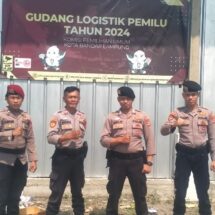 Polresta Bandar Lampung Jaga Ketat Kedatangan Logistik Pilkada di Gudang KPU