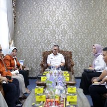 Sekdaprov Fahrizal Terima Kunjungan Kerja Rektor Unila Lusmeilia Afriani dan Jajaran, Bahas Progres Hibah Lahan 150 Hektare di Kota Baru