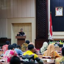 Pj. Sekdaprov Lampung Fredy Buka Rakor Tim Koordinasi Penanggulangan Kemiskinan Tahun 2024