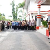 Hari Pertama Pasca Dilantik, Wabup M Syaiful Anwar Pimpin Coffee Morning Bersama Pejabat Daerah