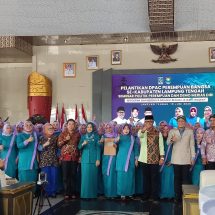 Ketua DPW Perempuan Bangsa Lampung dr. Zam Zanariah, Sp.S.M.Kes Lantik DPAC PB Se-Lampung Tengah