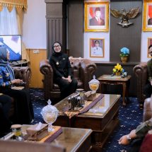 Pemprov Lampung Apresiasi Dedikasi Junanto Herdiawan, Ajak Bimo Epyanto Lanjutkan Kolaborasi Jaga Ekonomi Daerah