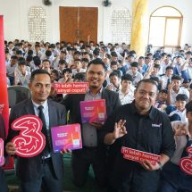 IOH Melalui Brand Tri dan 1000 Guru Foundation Perluas Akses di Wilayah Terpencil