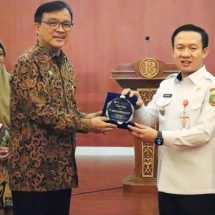 Sekdaprov Marindo Buka Seminar ISEI 2025: Dorong Transformasi Ekonomi Menuju Lampung Maju