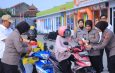 Polda Lampung Bagikan Ribuan Bendera Merah Putih Jelang HUT RI ke-80