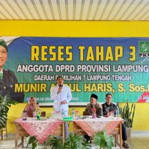 Anggota DPRD Munir Turun Gunung; Bantuan Cair, Jalan Dibangun, Desa Siap Naik Level