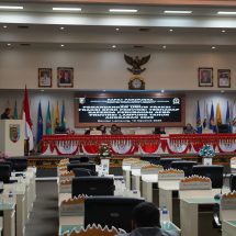 Rapat Paripurna DPRD Penyampaian Rancangan Perubahan KUA-PPAS APBD Lampung 2025