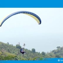 Zita Anjani Jajal Wisata Paralayang Batu Alif, Potensi Baru Pariwisata Lampung Selatan