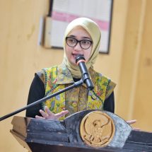 Wagub Jihan Salurkan Bantuan Sembako ke LKSA Ponpes Tahfidzul Quran Nurul Mutaqqin di Kotabumi