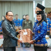 1.082 PPPK Tahap II Tersebar di 29 OPD di Lingkungan Pemprov Tahun Anggaran 2024, Secara Resmi Dilantik Serentak di 10 Lokasi Berbeda