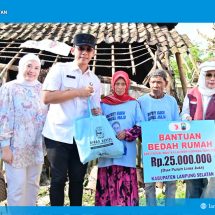 Wanita Filantropi Indonesia Bedah Rumah di Lampung Selatan, Bupati Egi: Gotong Royong Adalah Kekuatan Kita