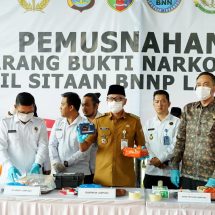 Tegaskan Perang Terhadap Narkotika, Pemprov Lampung dan BNNP Lampung Musnahkan Barang Bukti Narkotika