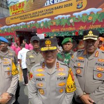 Kapolda Lampung Monitoring Pos Pelayanan Nataru di Pos Ramayana dan Pos Terminal Rajabasa