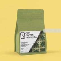 Dari Nira Kelapa Menjadi Peluang Emas: PTPN I melalui Regional 7 Dorong UMKM Gula Semut di Desa Bulok