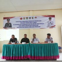 Kodim 0421/Lamsel Sosialisasi Wasbang Ke Linmas dan Warga Desa di Wilayah Sasaran TMMD di Pesawaran