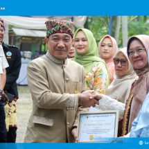 Dari UMKM Hingga Jurnalis, 13 Wanita Helau Lampung Selatan Diganjar Penghargaan di Hari Kartini 2026