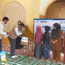 Srikandi PLN dan YBM Salurkan Bantuan untuk Korban Banjir Garuntang