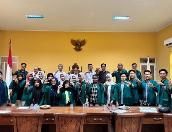 Fisipol UM Lampung Kunjungi Komisi Informasi Lampung