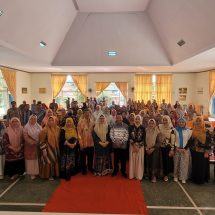 Berbasis Kelompok Kerja, Kepsek dan Guru SMA Se-kota Bandar Lampung Ikuti Pelatihan Pembelajaran Mendalam, Koding dan Kecerdasan Artifisial