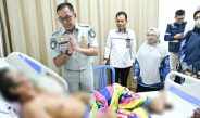 Pastikan Jaminan Perawatan Berjalan Baik, Direksi Jasa Raharja Tinjau Korban KMP Putri Yasmin di Rumah Sakit