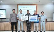 Jasa Raharja Serahkan Santunan kepada Keluarga Korban KM Virgo, Satu ABK Korban Meninggal Dunia