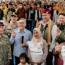 BULOG dan Kemenko Pangan Pastikan Penyaluran Bantuan Pangan Beras Menjangkau Wilayah Selatan Lampung