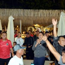 Indonesia Juara FIFA ASEAN Cup 2026, Bupati Egi dan Warga Bersatu dalam Kebanggaan Merah Putih di Pantai Sanggar