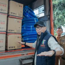 Pemprov Lampung Salurkan Bantuan Logistik dan Peralatan Pemadaman Karhutla