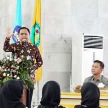 Kadisdikbud Provinsi Lampung Thomas Bakar Semangat Calon Guru Unila